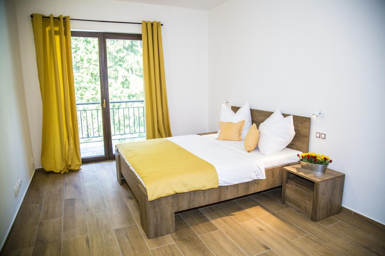 Spa Apartments St. Moritz Marianske Lazne Exterior photo